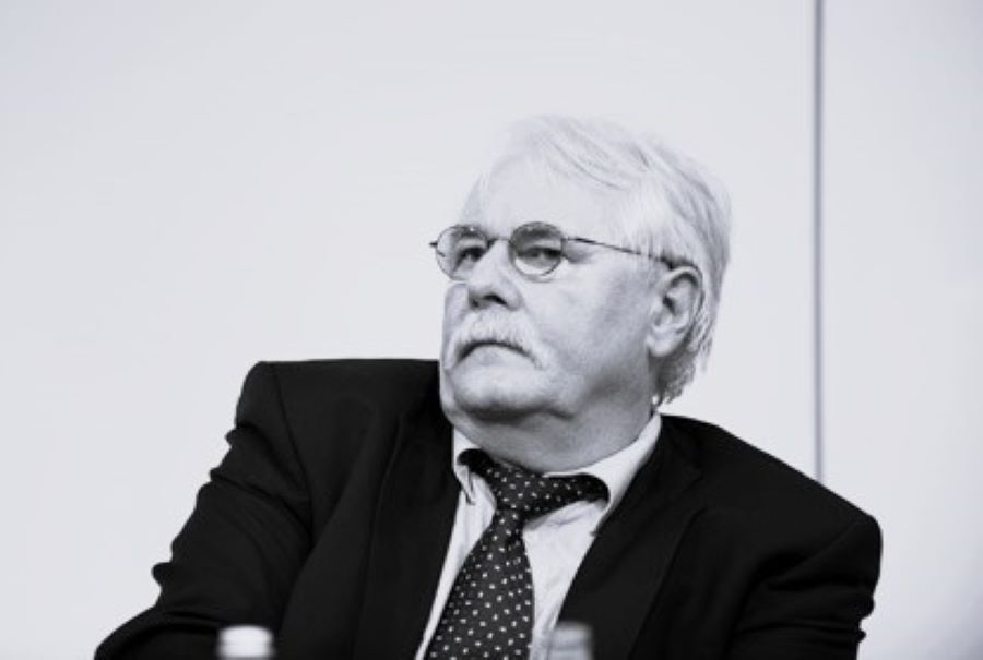 Portrait von Gerd Poppe